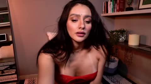 milana online show from April 20, 11:28 pm