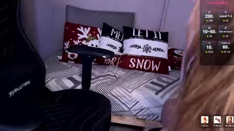 Snapshot of milana_sexwife chatting on February 24, 8:40 pm Dan and Milana online show from February 24, 8:40 pm