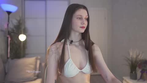 Snapshot of milanabaileys chatting on February 12, 3:49 pm Milana   online show from February 12, 3:49 pm