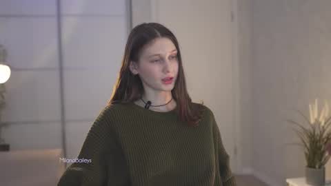 Snapshot of milanabaileys chatting on February 20, 8:36 pm Milana   online show from February 20, 8:36 pm