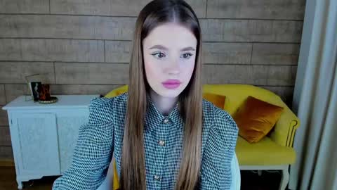 MilanaBalmain online show from January 21, 4:32 am