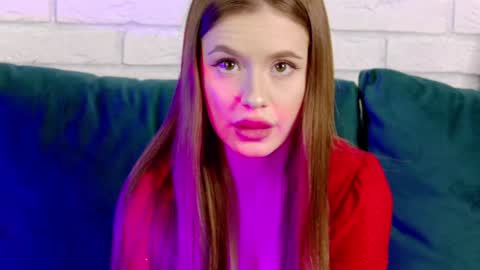 MilanaBalmain online show from February 5, 5:09 pm