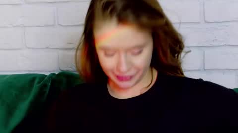 MilanaBalmain online show from February 18, 2:27 pm