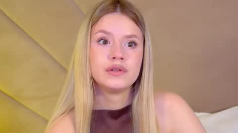 MilanaBalmain online show from January 13, 4:29 am