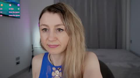 Snapshot of milanacamgirl chatting on May 10, 4:56 pm Milana online show from May 10, 4:56 pm