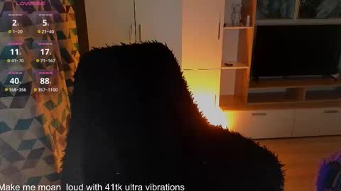 Lana online show from February 25, 8:07 pm