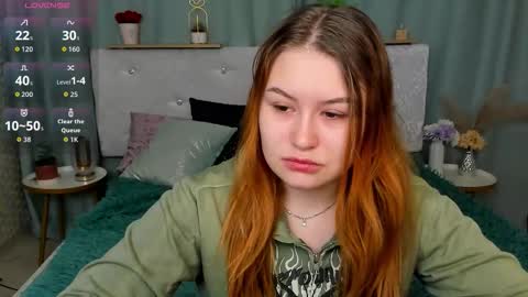 milanaxhoney online show from February 6, 1:10 am