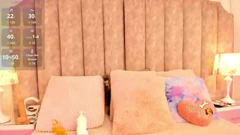 Snapshot of milanjackson chatting on March 26, 2:22 pm milanjackson online show from March 26, 2:22 pm