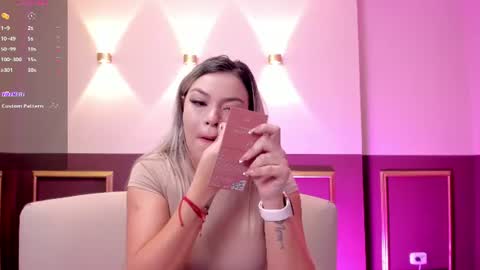 Sexy Mila  online show from July 18, 12:20 pm