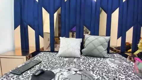 Mila  online show from January 6, 8:45 pm