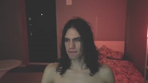 Snapshot of milaslovv chatting on June 16, 7:49 pm Mila online show from June 16, 7:49 pm