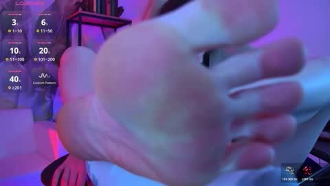 milastoyne online show from February 13, 7:48 am