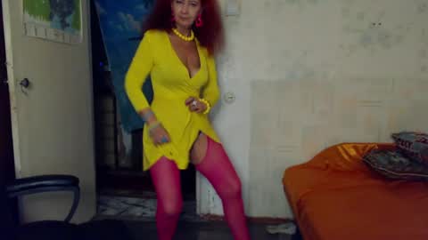 MilayaDFlow online show from June 30, 7:04 pm