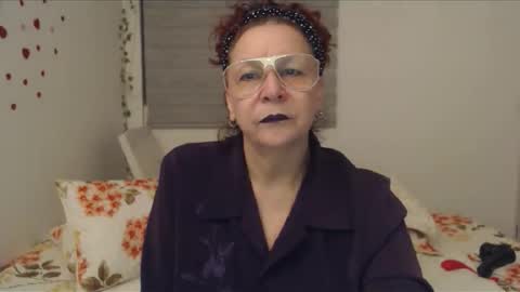 Snapshot of milchanell chatting on May 11, 4:18 am milchanell online show from May 11, 4:18 am
