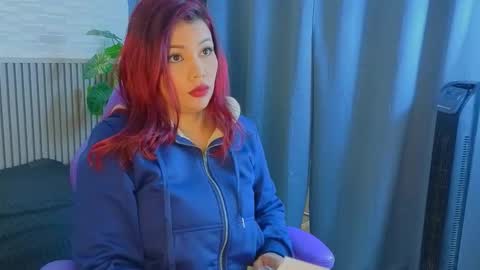 milena_lawson online show from February 6, 12:30 pm
