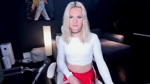 Milena online show from May 23, 7:13 am
