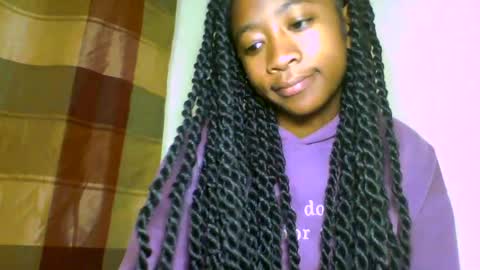 Snapshot of milennah chatting on July 19, 12:58 am milennah online show from July 19, 12:58 am