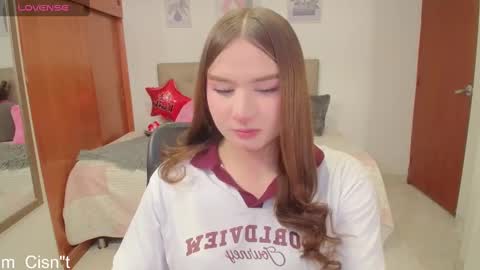 Snapshot of miley_baker chatting on January 23, 1:24 pm Miley online show from January 23, 1:24 pm