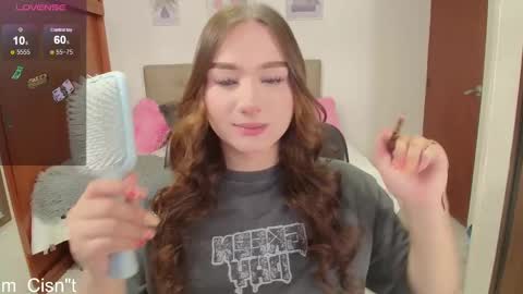 Snapshot of miley_baker chatting on March 3, 12:58 pm Miley online show from March 3, 12:58 pm