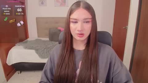 Snapshot of miley_baker chatting on October 9, 2:48 pm Miley online show from October 9, 2:48 pm