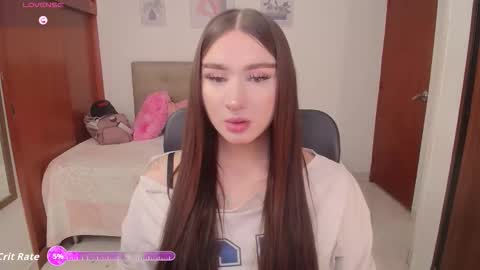 Snapshot of miley_baker chatting on November 29, 3:37 pm Miley online show from November 29, 3:37 pm