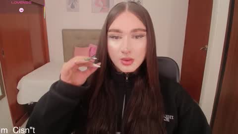 Snapshot of miley_baker chatting on January 17, 2:44 pm Miley online show from January 17, 2:44 pm