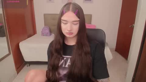 Snapshot of miley_baker chatting on February 26, 2:05 pm Miley online show from February 26, 2:05 pm