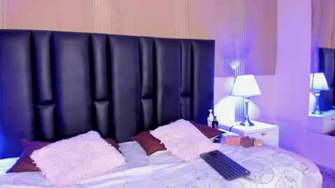 milf_meli online show from June 26, 11:03 am