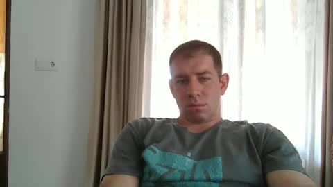 Snapshot of milfhunter195 chatting on April 1, 8:37 am milfhunter195 online show from April 1, 8:37 am