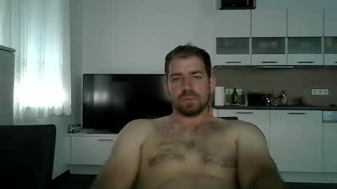 Snapshot of milfhunter195 chatting on May 29, 6:06 pm milfhunter195 online show from May 29, 6:06 pm
