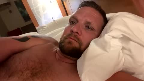 milfsmash online show from October 18, 3:31 am