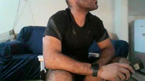 Snapshot of militaryx chatting on April 8, 12:43 am militaryx online show from April 8, 12:43 am