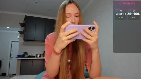 MilkaLiza online show from May 22, 7:52 pm