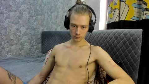 Isaac online show from November 15, 6:55 am