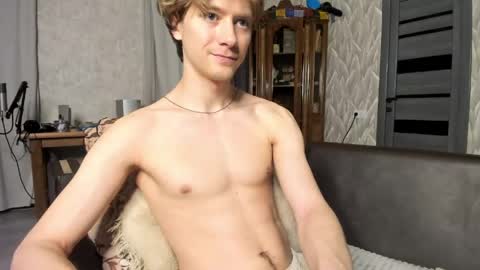 Isaac online show from May 30, 9:23 pm