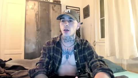 milksme online show from March 4, 7:43 pm