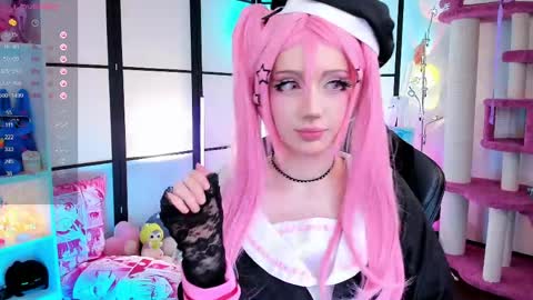 Snapshot of milkycute chatting on April 28, 7:41 pm milky cute online show from April 28, 7:41 pm
