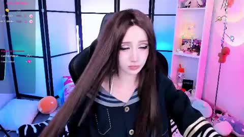 milky cute online show from June 26, 7:40 pm