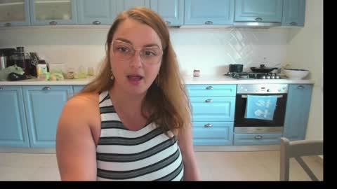 Livia online show from September 13, 10:15 am