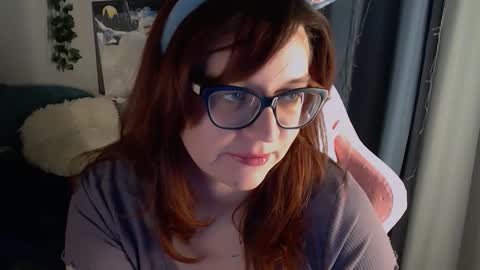 Milla online show from November 16, 6:46 pm