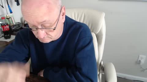 millenium0129 online show from February 20, 4:57 pm