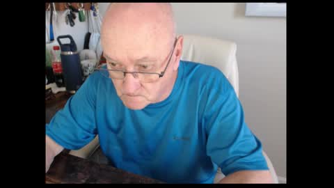 millenium0129 online show from October 20, 6:19 pm