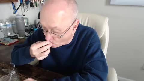 millenium0129 online show from January 8, 6:43 pm