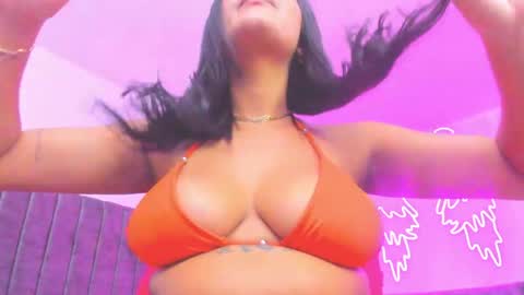 miller_silvana online show from April 15, 7:58 pm