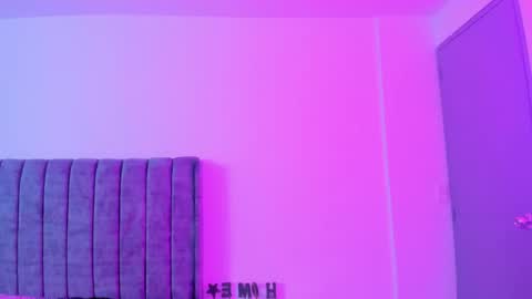Snapshot of miller_silvana chatting on May 12, 11:40 am miller_silvana online show from May 12, 11:40 am