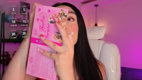 miller_vanessa_ online show from March 17, 8:56 pm