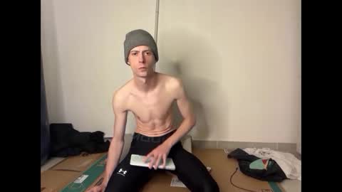 Snapshot of millerjdm chatting on February 3, 1:26 am SlimnHungOH online show from February 3, 1:26 am