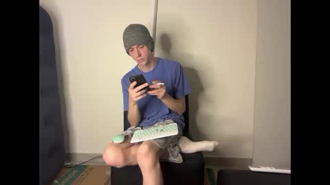 Snapshot of millerjdm chatting on February 13, 12:28 am SlimnHungOH online show from February 13, 12:28 am