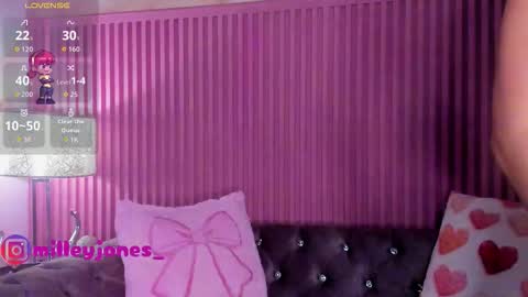 milleyjones_ online show from February 20, 11:43 am