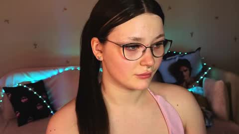 Millie online show from June 4, 9:15 am